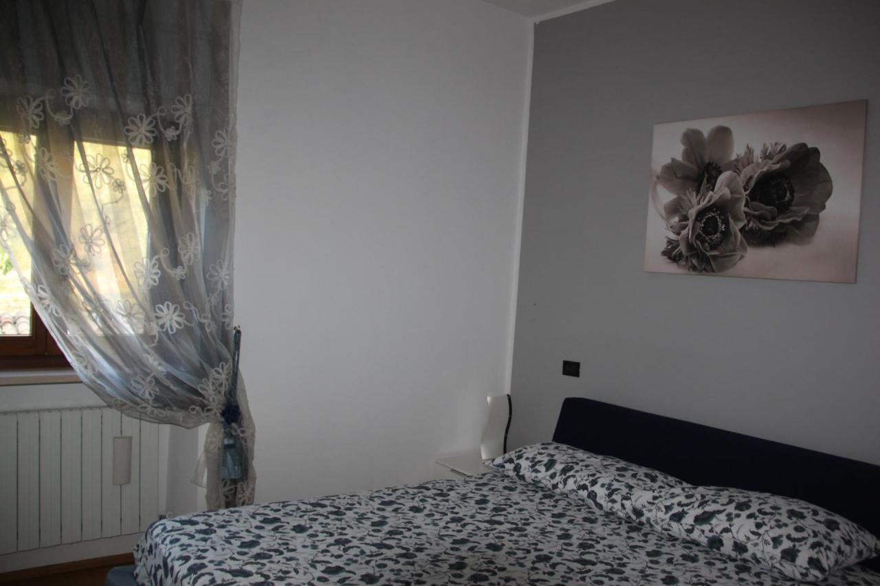 דירות אסיסי Casa Elena מראה חיצוני תמונה