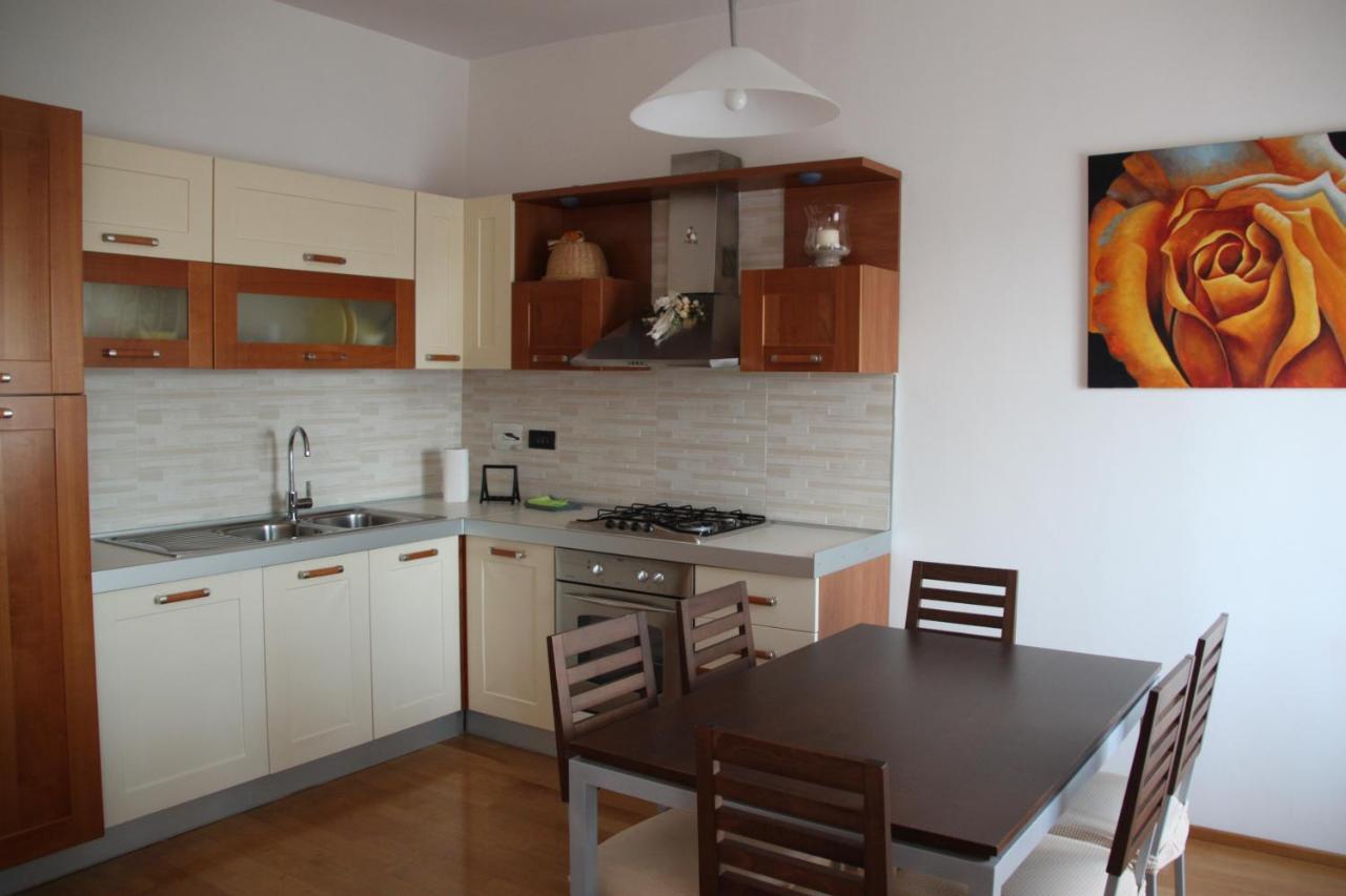 דירות אסיסי Casa Elena מראה חיצוני תמונה