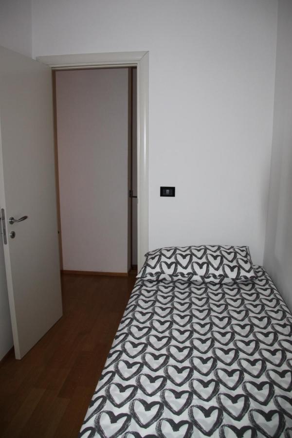 דירות אסיסי Casa Elena מראה חיצוני תמונה